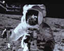 Alan Bean on Moon SP.jpg (126489 bytes)