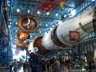 Kennedy Space Center 2005-038.jpg (170292 bytes)