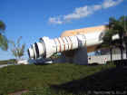 Kennedy Space Center 2005-087.jpg (161473 bytes)