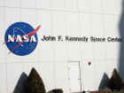 Kennedy Space Center 2005-094.jpg (102674 bytes)