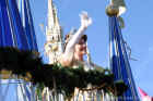 Magic Kingdom Parade 2005-171.jpg (109819 bytes)