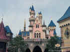 Hong Kong Disneyland 097.jpg (145306 bytes)