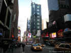 New York Times Square 12.jpg (140486 bytes)