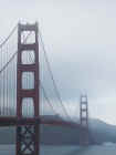 Golden Gate Bridge 08.jpg (70235 bytes)